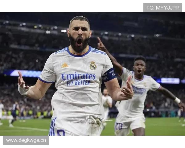 连续淘汰巴黎、切尔西、曼城:本泽马的欧冠封神之路