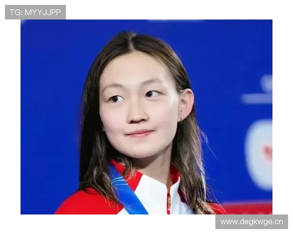 李冰洁训练完吃顿饭花得比我一个月工资还狠