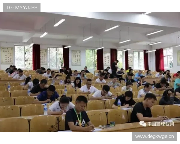 全面解读篮球争议球处理规则及裁判判罚的具体执行流程